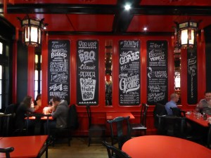 Gastraum Kung Fu Burger Bern